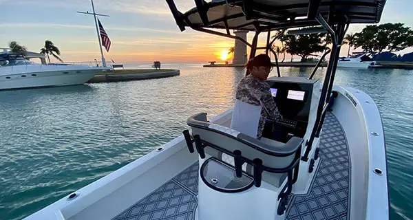 Capt. Eddie Morales – Key Largo & Miami Boat Lessons